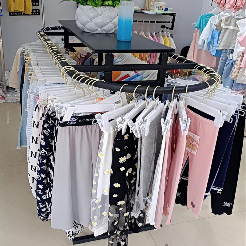 ราวแขวนเสื้อผ้ารูปวงรีสำหรับร้ - Furniture Hardware Stores บทวิจารณ์และราคา